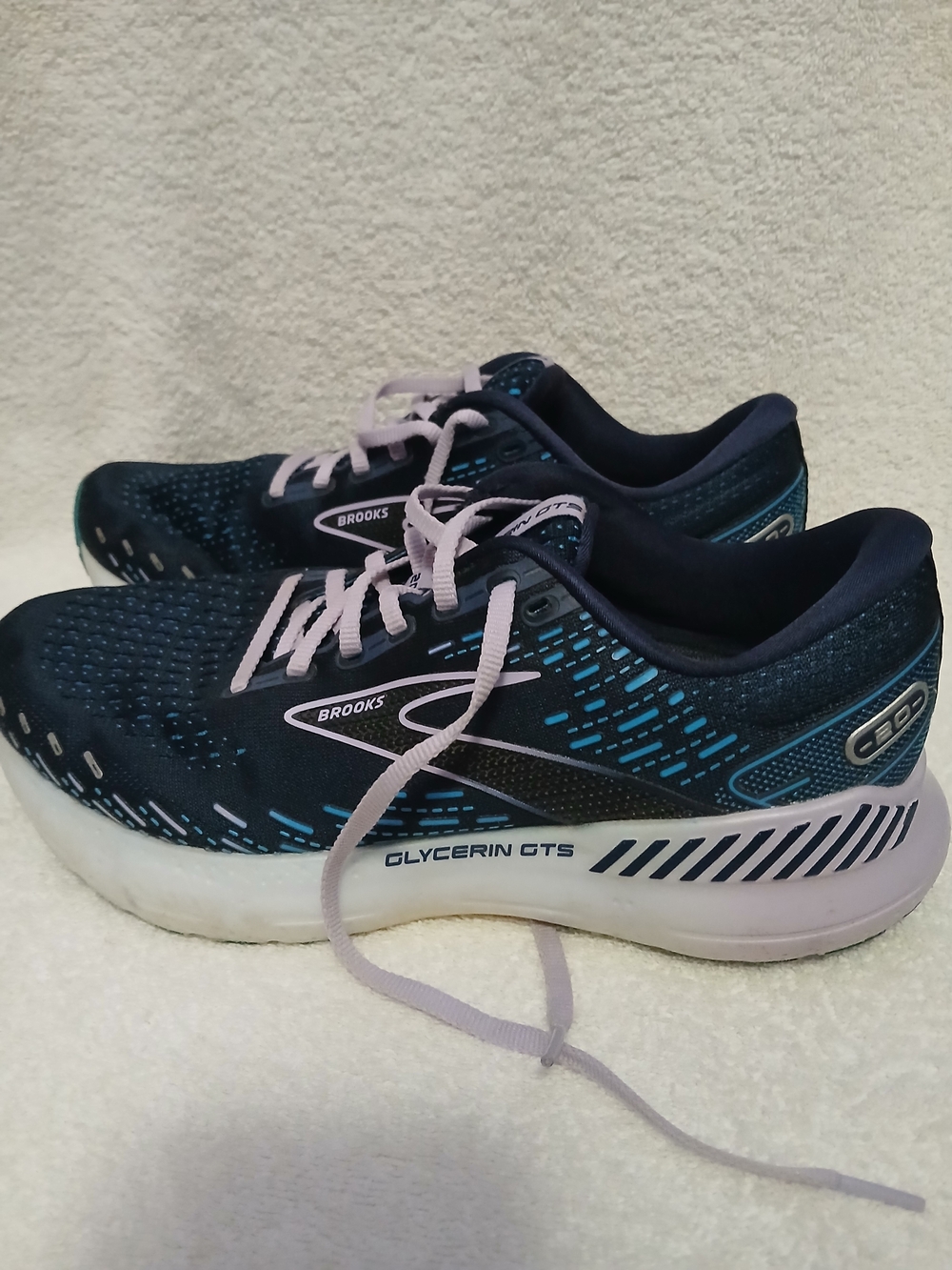 Brooks Glycerin GTS 20 Women's Running Shoes - Navy with Light Pink Laces